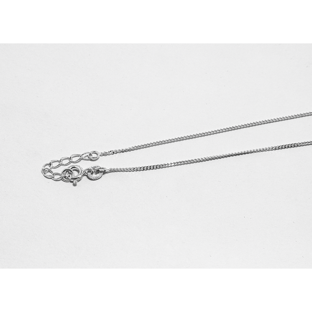 Silver chain necklace 